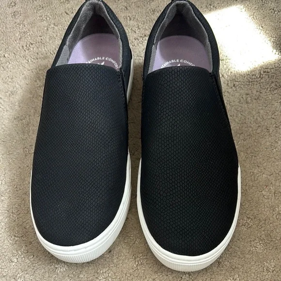 Dr. Scholl's Black Slip-On Flats - Picture 1 of 6